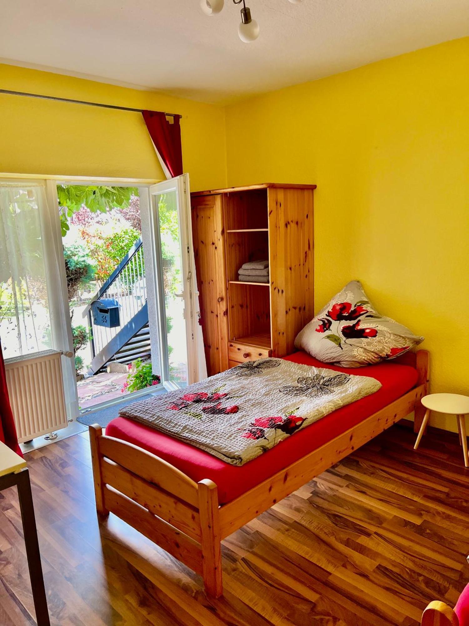 Gaestehaus Kerle Dossenheim Εξωτερικό φωτογραφία